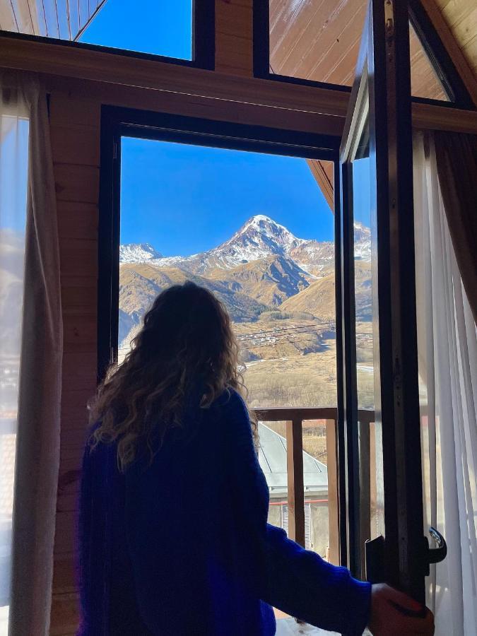 Twin Cottages Kazbegi ภายนอก รูปภาพ